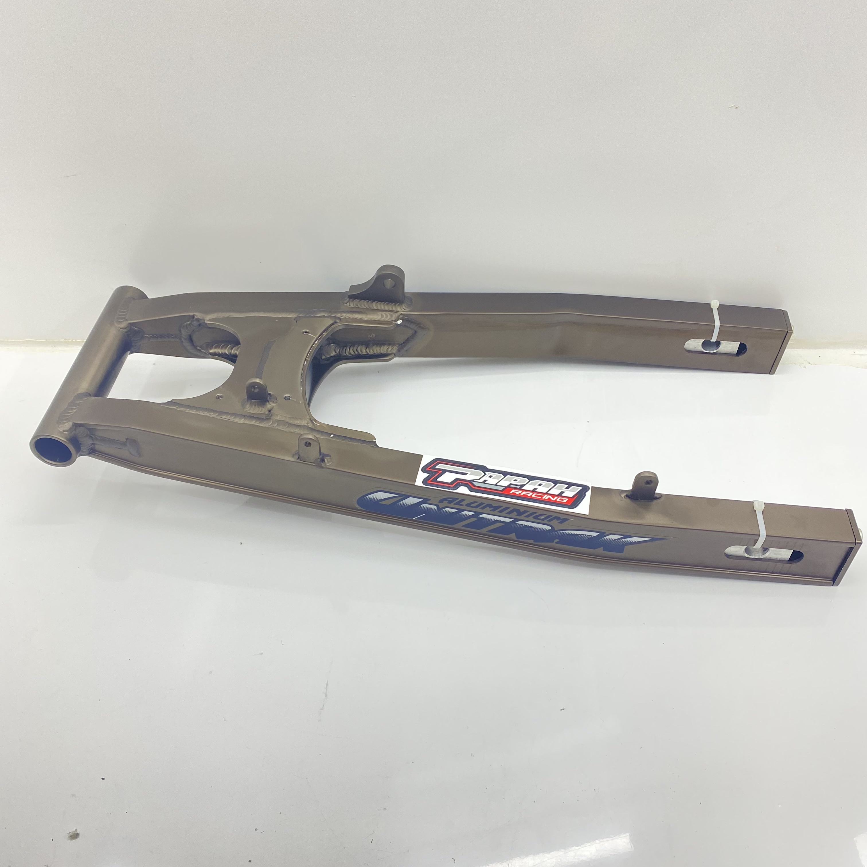 SWING ARM UNITRACK QTT KAWASAKI KR150 NON STABILISER BROWN